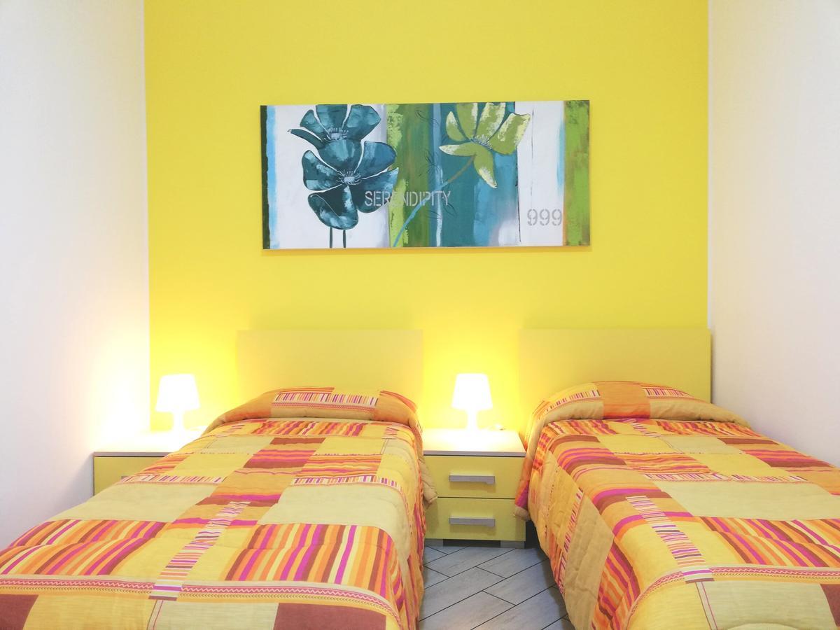 Capo D'Orlando Apartments 外观 照片